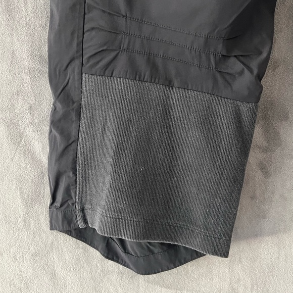 Just B. Black Pants size 8 - Picture 5 of 7